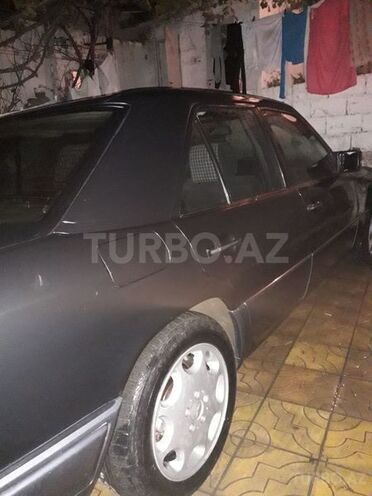 Mercedes E 220 1995, 24,000 km - 2.2 l - Bakı