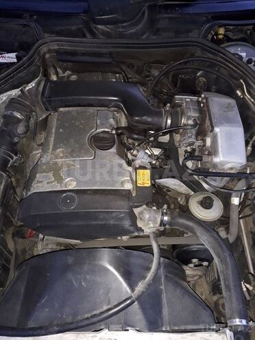 Mercedes E 220 1995, 24,000 km - 2.2 l - Bakı