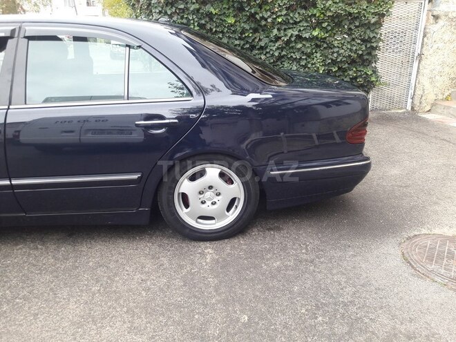 Mercedes E 220 1999, 556,000 km - 2.2 l - Sumqayıt
