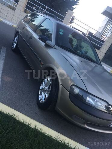 Opel Vectra 1998, 25,000 km - 2.0 l - Bakı