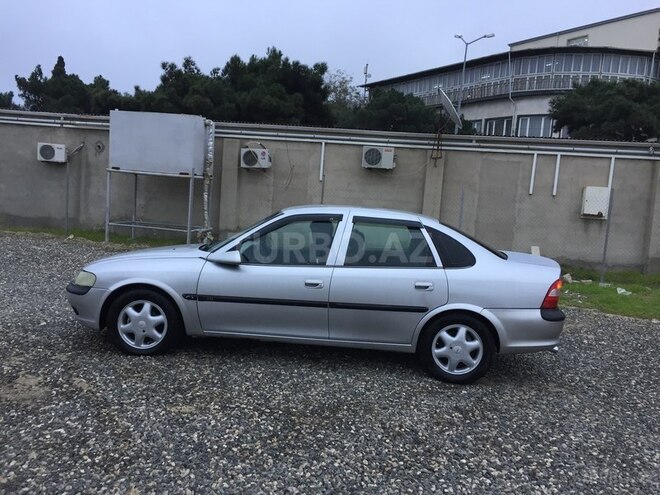 Opel Vectra 1996, 301,000 km - 1.8 l - Bakı