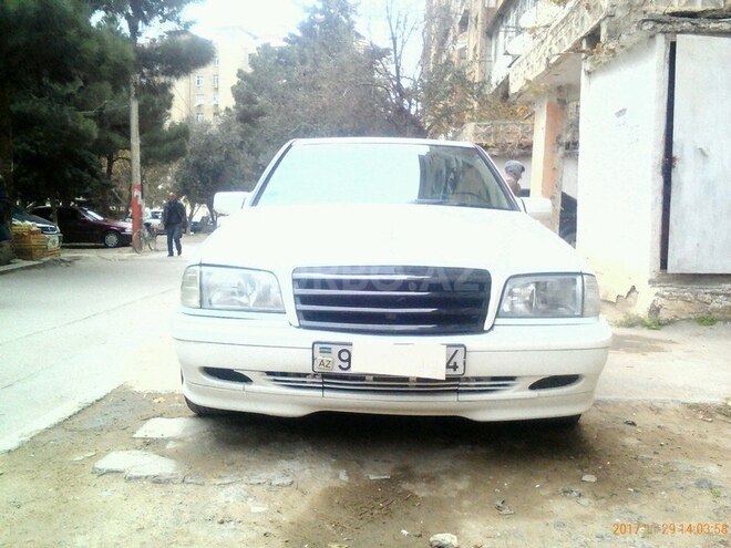 Mercedes C 200 1999, 316,000 km - 2.0 l - Bakı