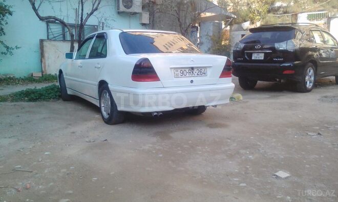 Mercedes C 200 1999, 316,000 km - 2.0 l - Bakı