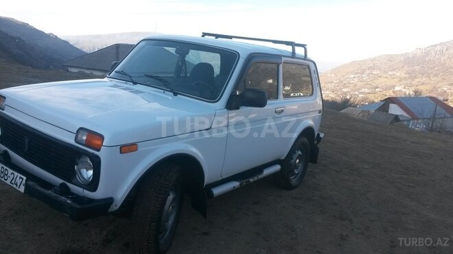 LADA (VAZ) Niva 2004, 127,000 km - 1.7 l - Lerik