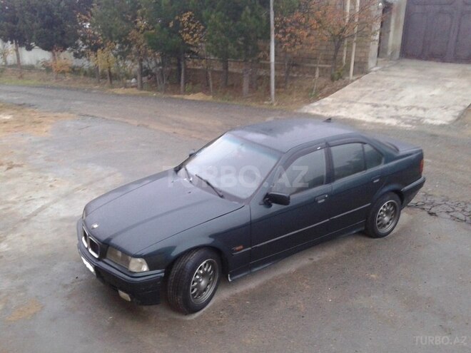 BMW 318 1995, 244,000 km - 1.8 l - Bakı