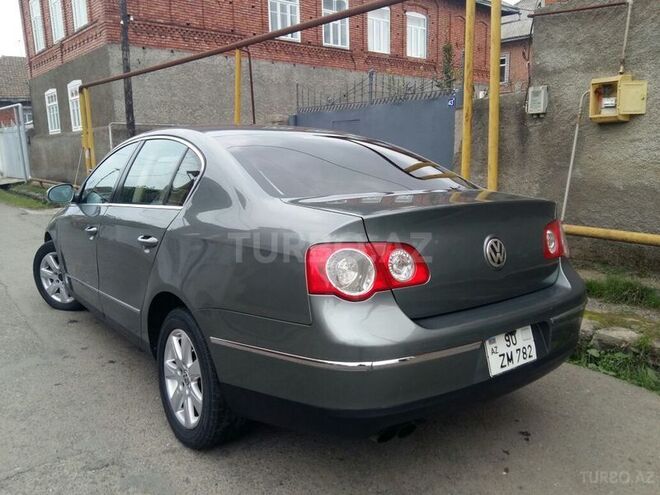 Volkswagen Passat 2005, 153,000 km - 2.0 л - Lənkəran