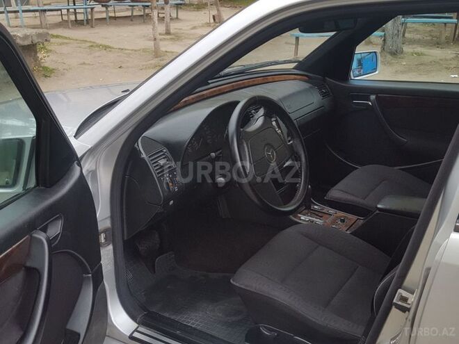Mercedes C 180 2000, 270,000 km - 1.8 л - Sumqayıt