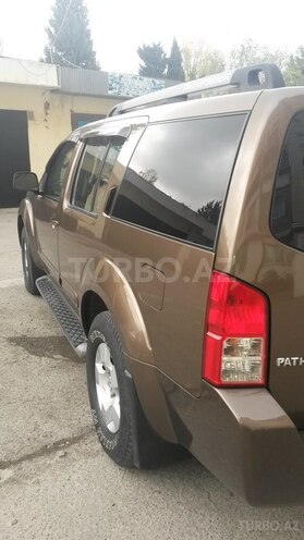 Nissan Pathfinder 2005, 188,000 km - 4.0 l - Bakı