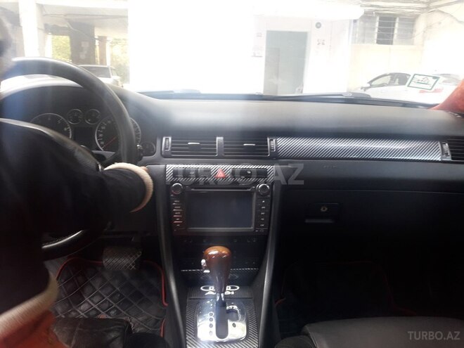 Audi A6 2002, 300,000 km - 2.4 l - Bakı