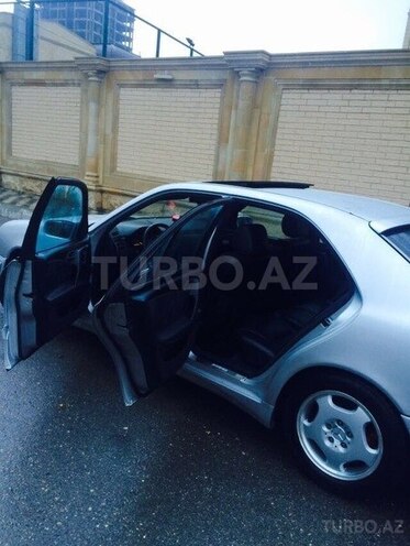 Mercedes E 320 1997, 258,000 km - 3.2 l - Bakı
