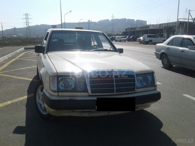 Mercedes E 230 1985, 354,444 km - 2.3 l - Bakı