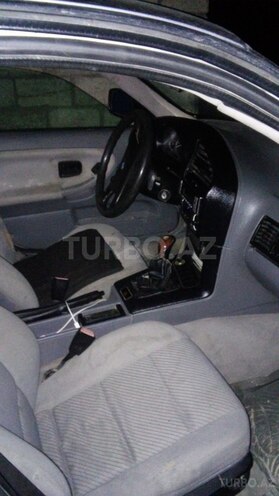 BMW 318 1991, 210,000 km - 1.8 l - Bakı