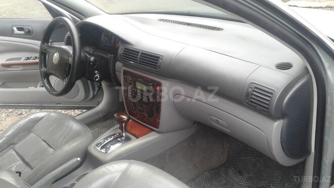 Volkswagen Passat 2004, 137,000 km - 1.8 л - Bərdə