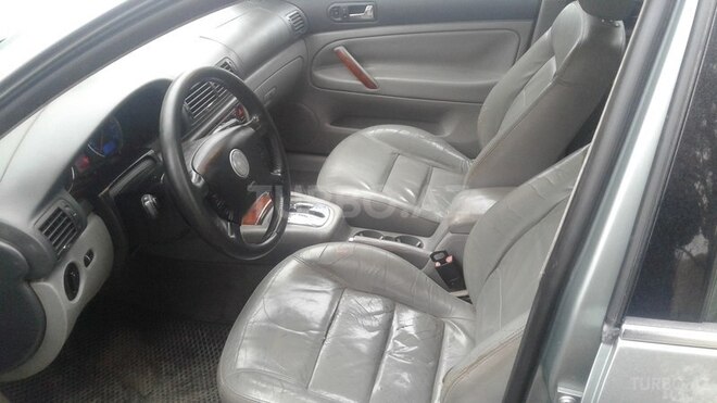Volkswagen Passat 2004, 137,000 km - 1.8 л - Bərdə