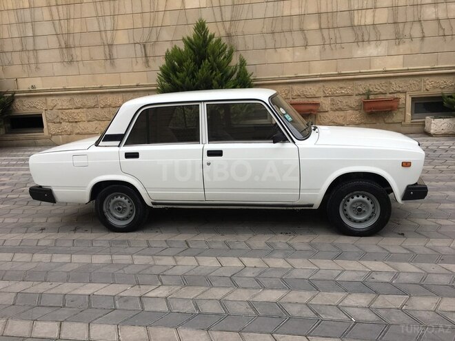 LADA (VAZ) 2107 2011, 178,000 km - 1.6 l - Bakı