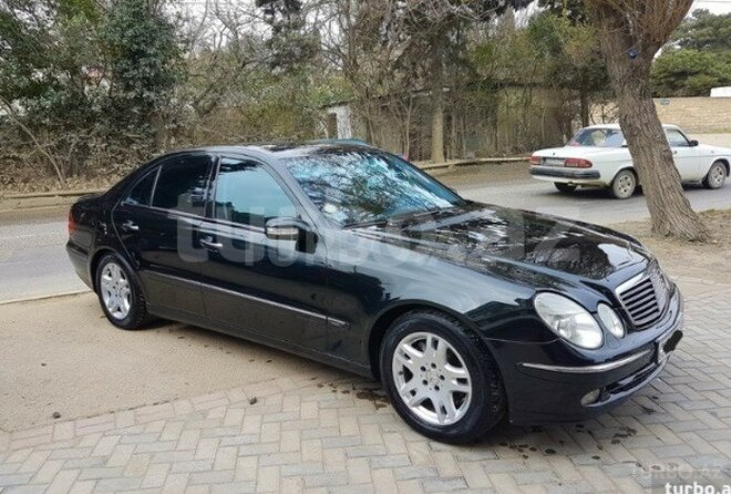 Mercedes E 270 2003, 258,000 km - 2.7 л - Sumqayıt