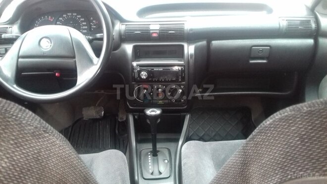 Opel Astra 1994, 320,000 km - 1.8 л - Bakı