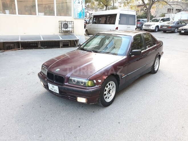 BMW 318 1995, 299,836 km - 1.8 l - Bakı