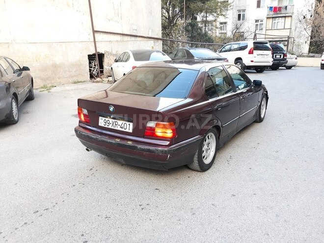 BMW 318 1995, 299,836 km - 1.8 l - Bakı