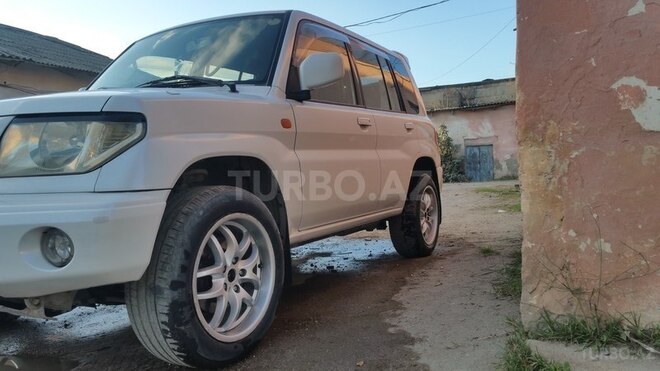 Mitsubishi Pajero io 1999, 138,749 km - 1.8 l - Bakı