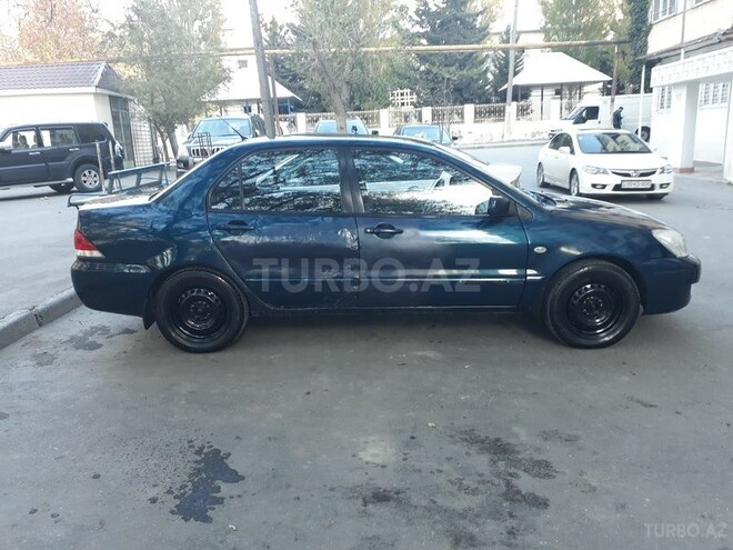 Mitsubishi Lancer 2009, 196,000 km - 1.6 l - Bakı