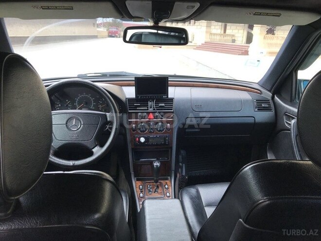Mercedes C 230 2000, 157,000 km - 2.3 l - Bakı