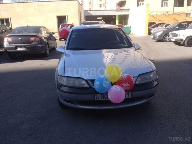 Opel Vectra 1996, 3,363 km - 0.2 л - Bakı
