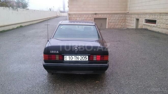 Mercedes 190 1993, 346,000 km - 2.0 л - Qobustan