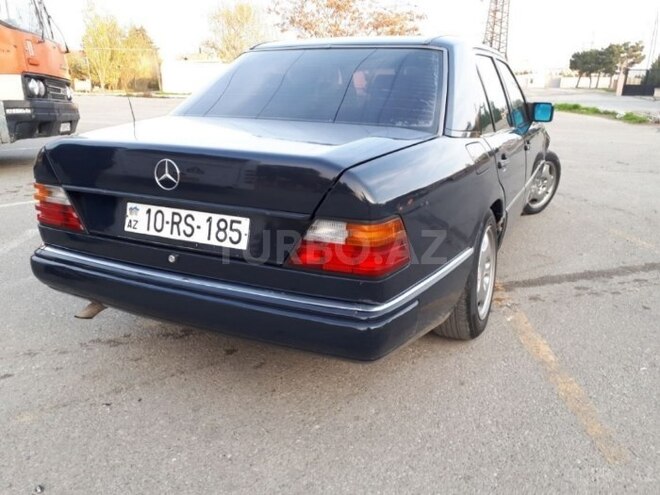 Mercedes E 230 1992, 123,789 km - 0.3 l - Bakı