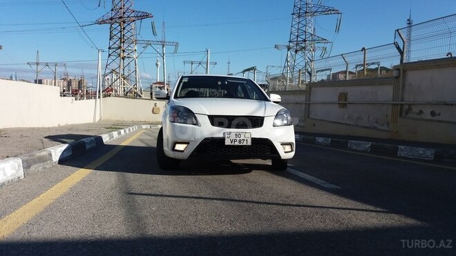 Kia Rio 2010, 103,333 km - 1.4 л - Bakı