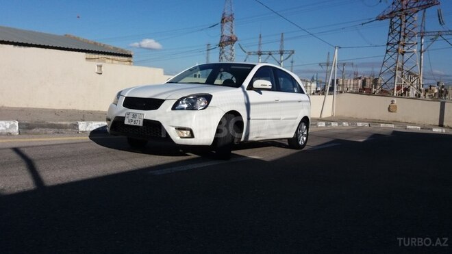 Kia Rio 2010, 103,333 km - 1.4 л - Bakı
