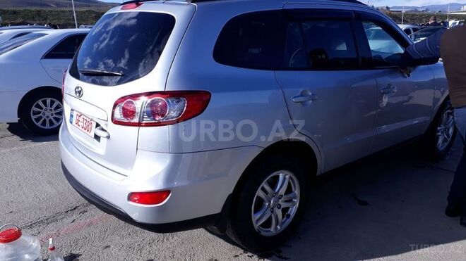 Hyundai Santa Fe 2011, 68,000 km - 2.4 l - Bakı
