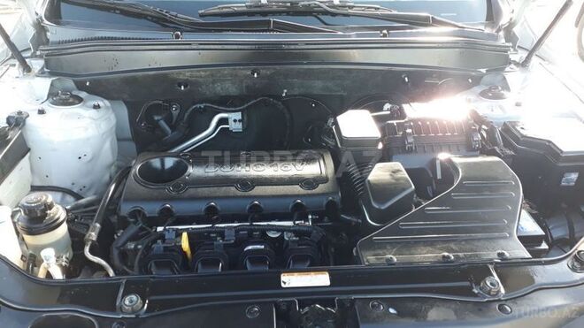 Hyundai Santa Fe 2011, 68,000 km - 2.4 l - Bakı