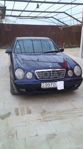 Mercedes E 270 2000, 258,000 km - 2.7 l - Salyan
