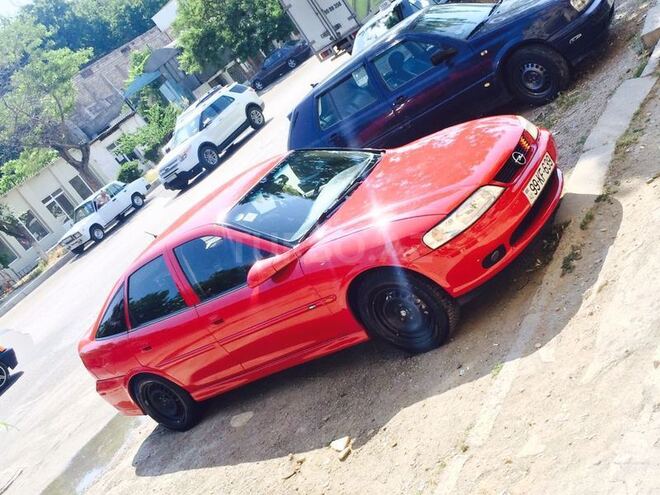 Opel Vectra 1999, 325,000 km - 1.8 l - Bakı