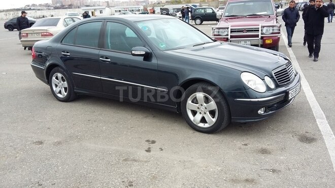 Mercedes E 240 2002, 167,000 km - 2.6 l - Bakı