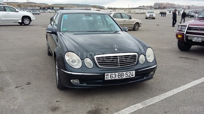 Mercedes E 240 2002, 167,000 km - 2.6 l - Bakı