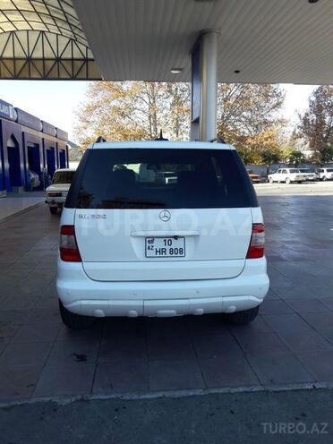 Mercedes ML 320 2002, 196,000 km - 3.2 л - Göyçay