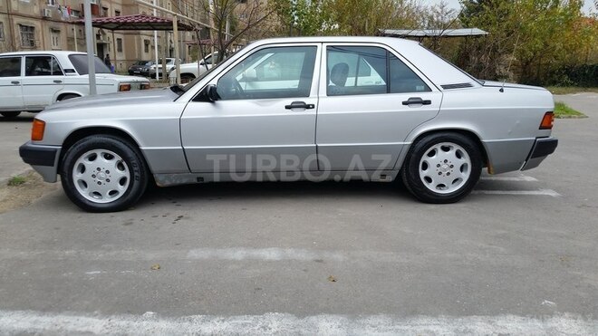 Mercedes 190 1991, 404,611 km - 1.8 l - Bakı