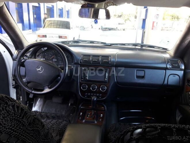 Mercedes ML 320 2002, 196,000 km - 3.2 л - Göyçay