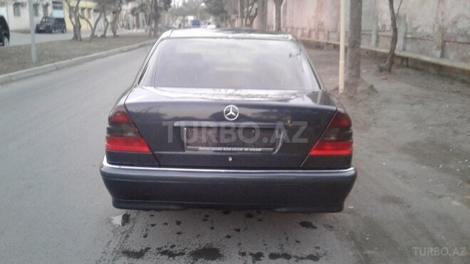 Mercedes C 240 1997, 279,569 km - 2.4 l - Bakı