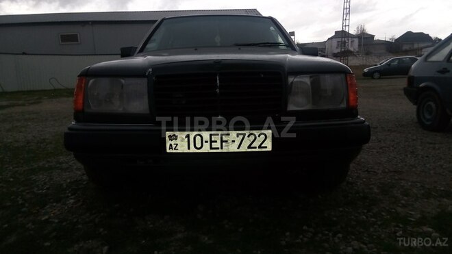 Mercedes E 250 1990, 3,333,333 km - 0.3 l - Bakı