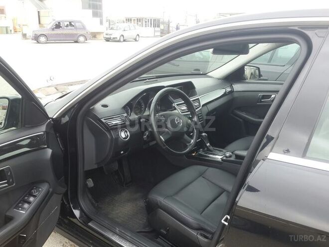 Mercedes E 220 2011, 177,000 km - 2.2 l - Bakı
