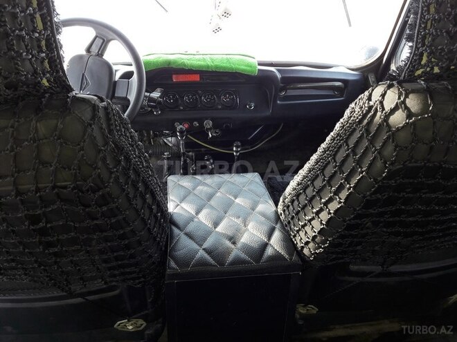 UAZ 452 1990, 400,000 km - 2.4 л - Qusar