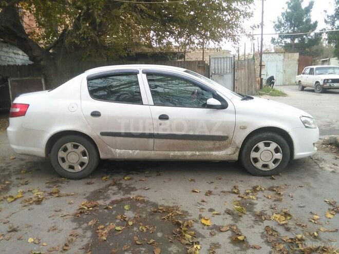 Iran Khodro Runna 2013, 90,000 km - 1.5 л - Bakı