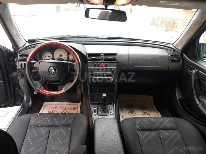 Mercedes C 240 1998, 248,000 km - 2.4 л - Xırdalan