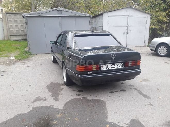 Mercedes E 200 1991, 149,562 km - 0.4 l - Bakı