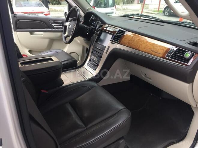 Cadillac Escalade 2011, 54,209 km - 6.2 л - Bakı
