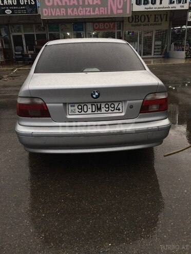 BMW 528 1999, 269,000 km - 2.8 l - Bakı