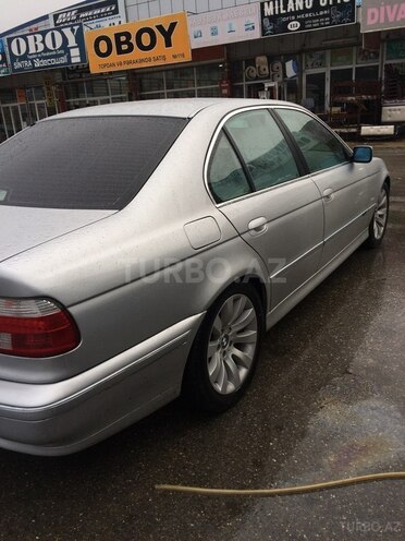 BMW 528 1999, 269,000 km - 2.8 l - Bakı